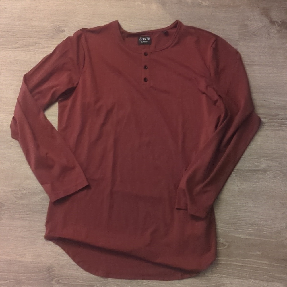 Cuts clothing burgundy elongated AO long sleeve Henley size XXL